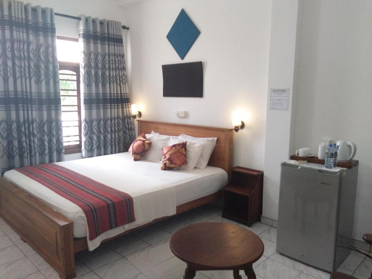 Hotel Ocean View Cottage Hikkaduwa Exterior foto